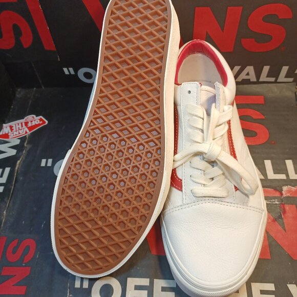 Vans Men's 12 Old Skool Vintage Leather Blanc De Blanc White/Red VN000CP5BDU - Picture 4 of 12